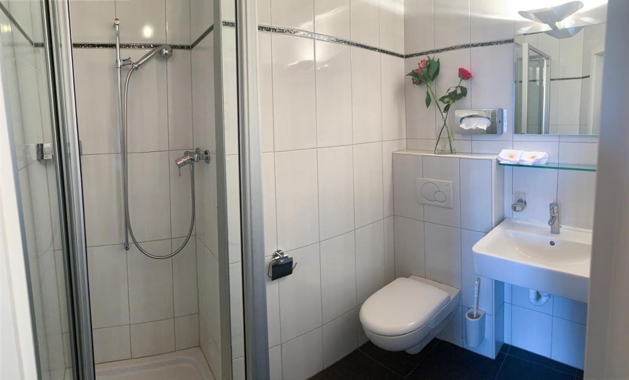 Swiss Hotel La Couronne Αβάνς Εξωτερικό φωτογραφία