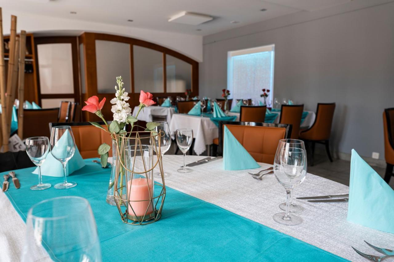Swiss Hotel La Couronne Αβάνς Εξωτερικό φωτογραφία