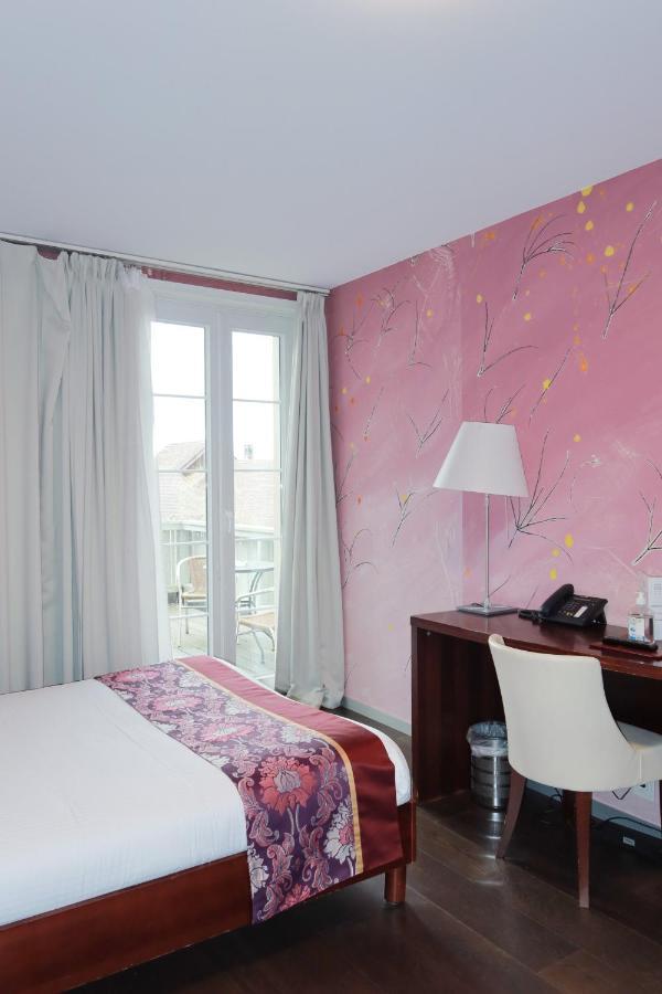 Swiss Hotel La Couronne Αβάνς Εξωτερικό φωτογραφία